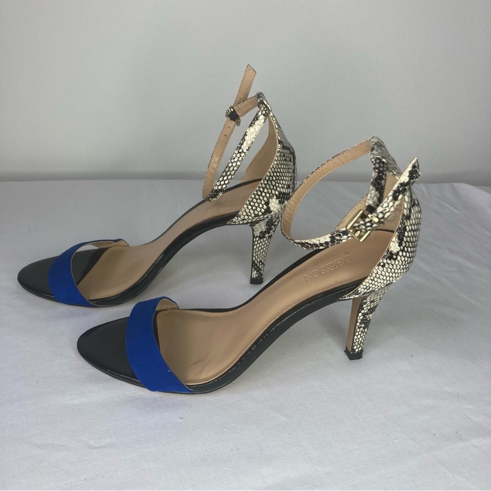Expressions blue strap high Heel